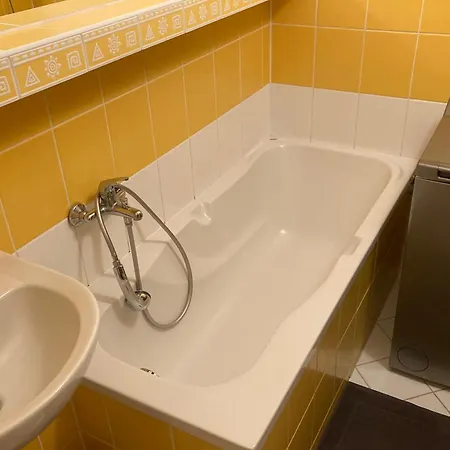 Apartman Centrum 775 *